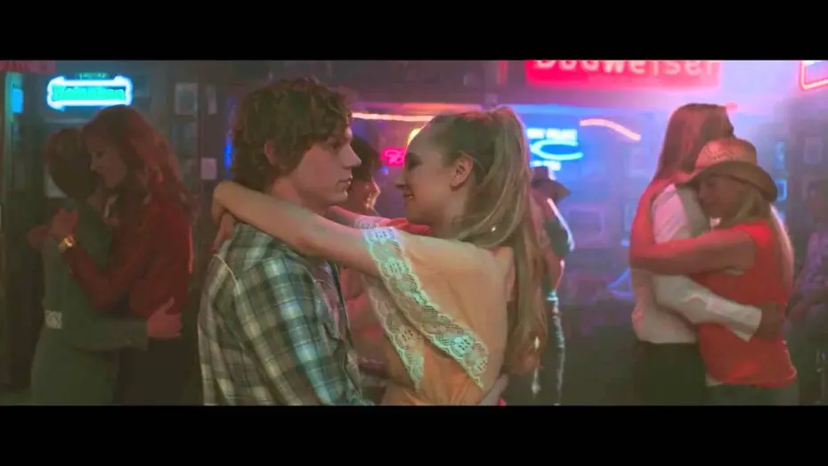 Видео к фильму Safelight | SAFELIGHT - Trailer Movie 2015