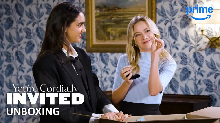 Видео к фильму Вы сердечно приглашены | The Cast of You're Cordially Invited Unboxes the Plot