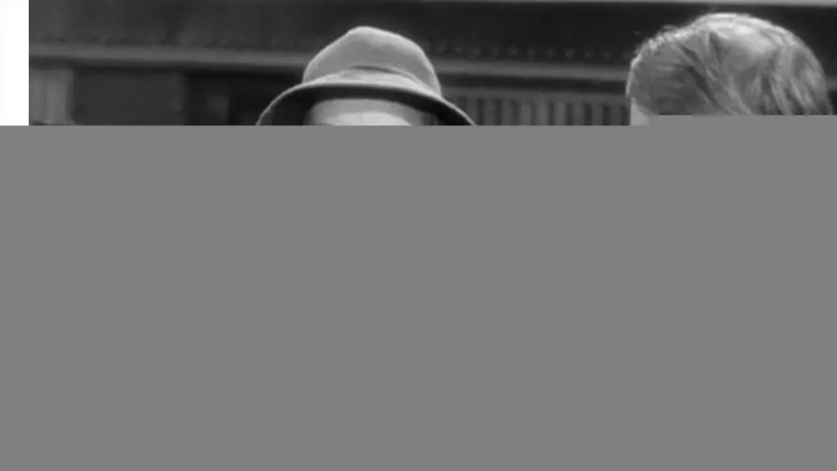 Видео к фильму Ниночка | Ninotchka (1/10) Movie CLIP - Don't Make An Issue of My Womanhood (1939) HD