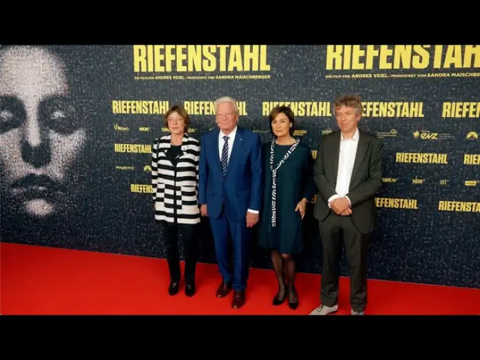 Видео к фильму Рифеншталь | RIEFENSTAHL - Premierenclip - Ab 31. Oktober im Kino.