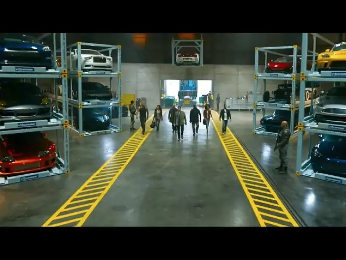 Видео к фильму Форсаж 8 | FAST & FURIOUS 8 - Featurette "La stanza dei giochi" (sottotitoli in italiano)