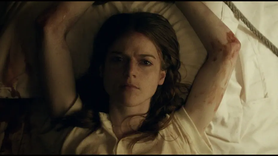 Видео к фильму Медовый месяц | Honeymoon - Exclusive Clip