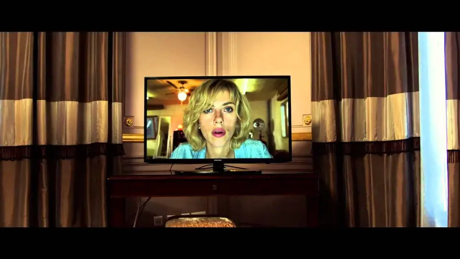 Видео к фильму Люси | Lucy di Luc Besson con Scarlett Johansson - Trailer internazionale ufficiale in italiano