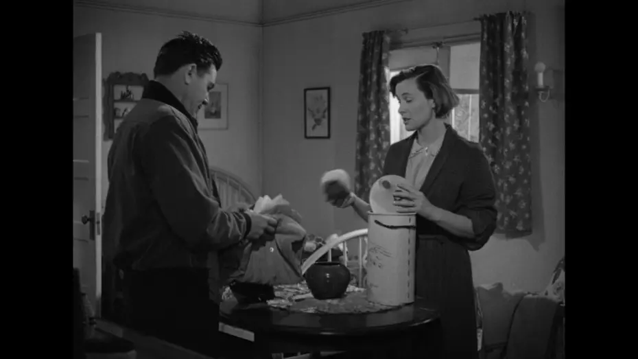 Видео к фильму The Breaking Point | Taylor Ramos and Tony Zhou on THE BREAKING POINT