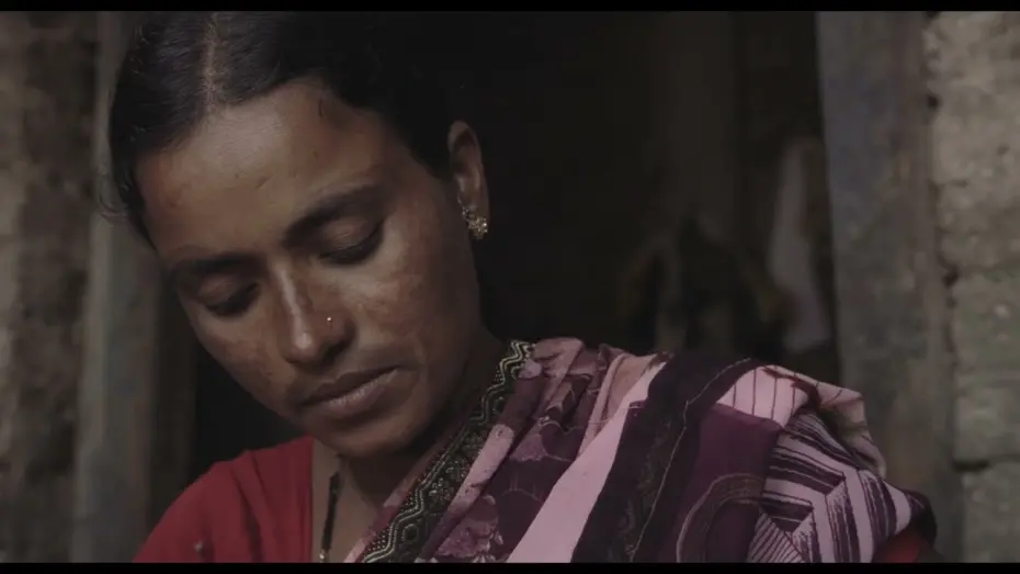 Видео к фильму Marching in the Dark | MARCHING IN THE DARK | CPH:DOX 2024