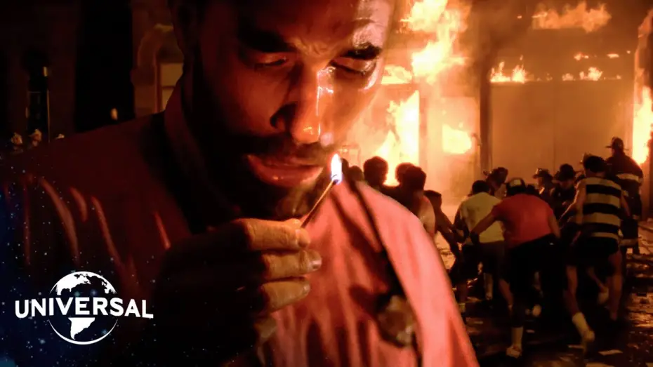 Видео к фильму Делай как надо | Radio Raheem's Death Sparks Riot in 4K HDR