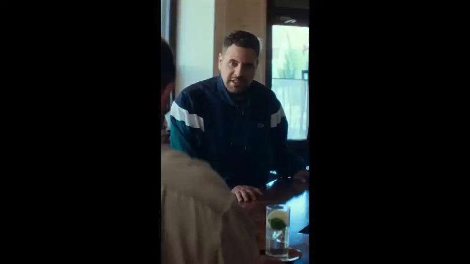 Видео к фильму Une Famille de B&acirc;tards | Peut-&ecirc;tre Kad Merad c&rsquo;est vraiment un boss de cartel on sait pas. #b&acirc;tards #primevideo