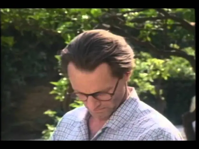 Видео к фильму Странник | Voyager 1992 Movie