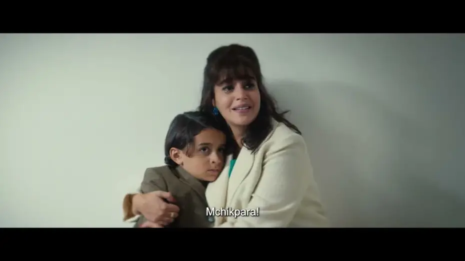 Видео к фильму Моя мама &mdash; волшебница | Official Trailer