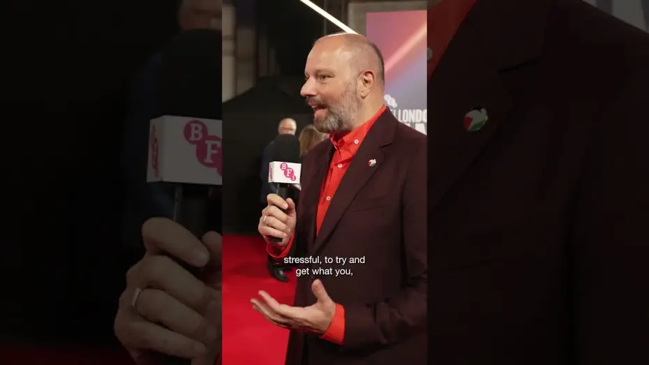 Видео к фильму Бугония | Yorgos Lanthimos on finding the perfect balance for Bugonia