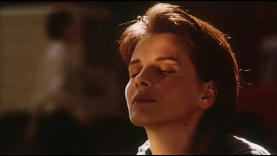 Видео к фильму Три цвета: Синий | Three Colors: Blue (1993) - Trailer