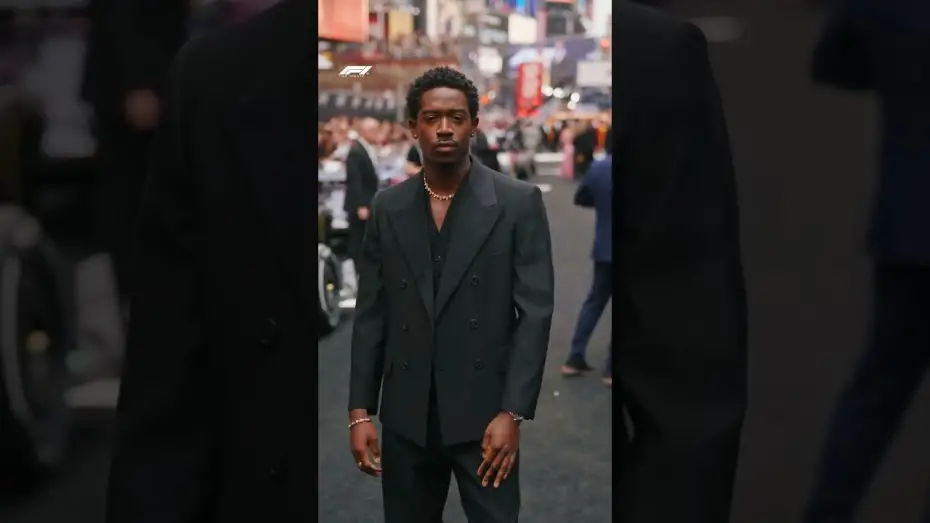 Видео к фильму F1 | Damson Idris arriving in true F1 style at the World Premiere last night