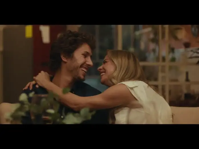 Видео к фильму &iquest;Quieres Ser Mi Novia? | Will You Be My Girlfriend? - Official Trailer