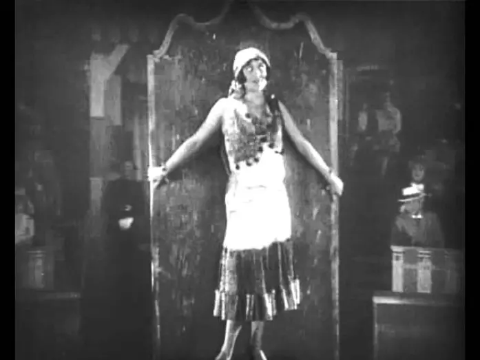 Видео к фильму Неизвестный | The unknown (1927).wmv