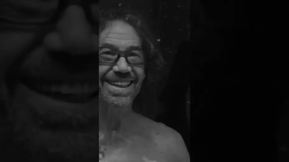 Видео к фильму Stationed At Home | A Stranger arrives in town