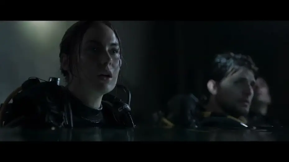 Видео к фильму Опасные воды | Clip