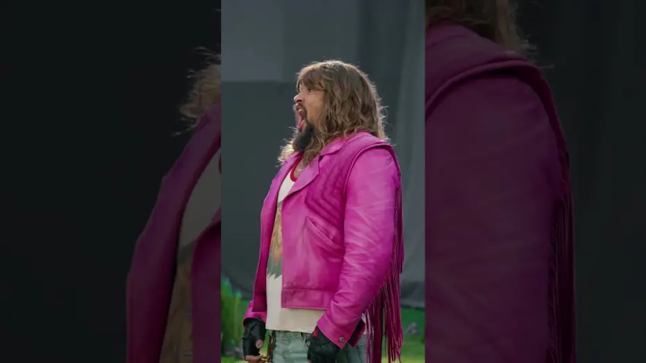 Видео к фильму A Minecraft Movie | A DAY IN THE LIFE OF JASON