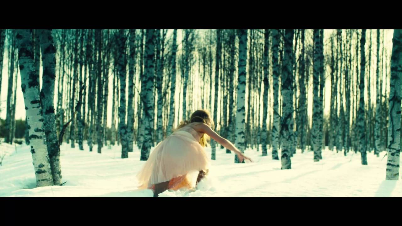 Видео к фильму Такой же предатель, как и мы | Такий самий зрадник, як і ми / Такой же предатель, как и мы - У кіно з 12 травня