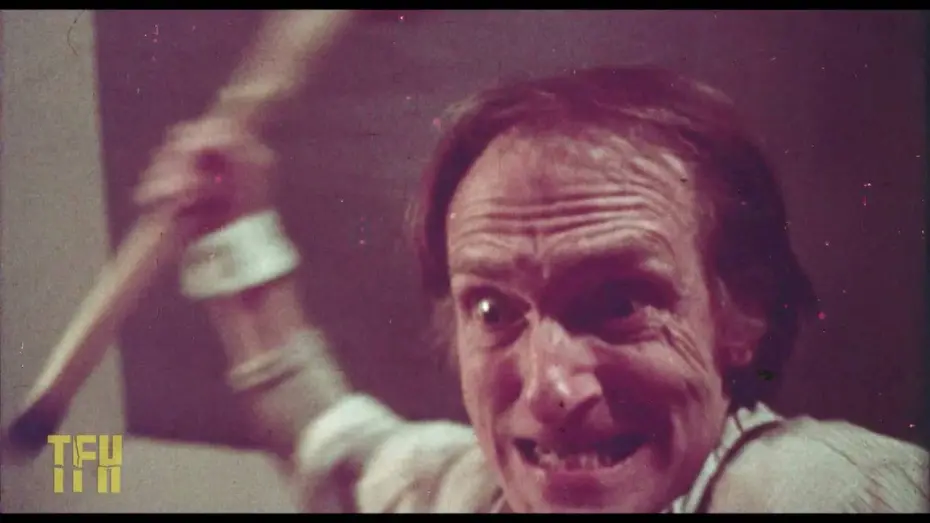 Видео к фильму Deranged | Adam Rifkin on DERANGED