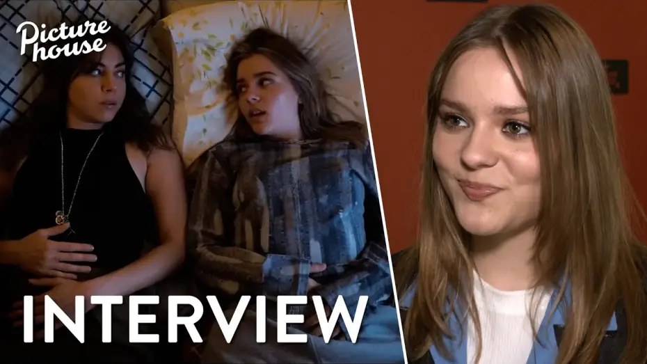 Видео к фильму Моя старая задница | Interview with Maisy Stella