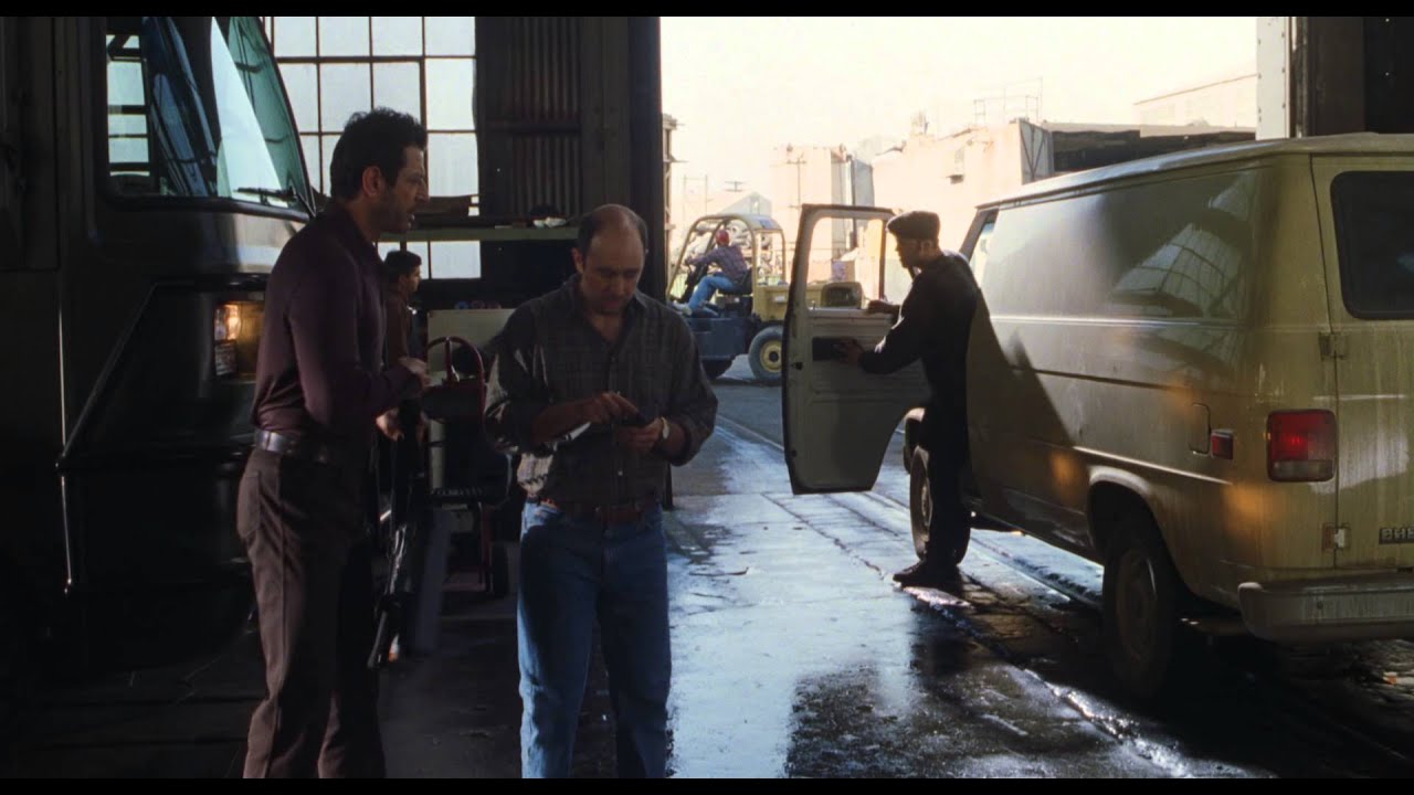 Видео к фильму Парк Юрского периода 2: Затерянный мир | Парк Юрского периода 2: Затерянный мир - Трейлер