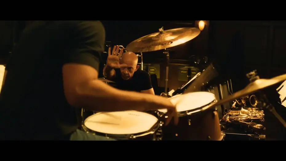 Видео к фильму Одержимость | WHIPLASH un film de Damien Chazelle - Bande-annonce - HD - AD VITAM
