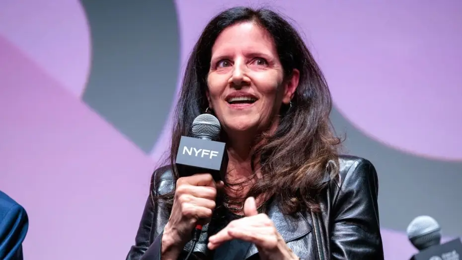 Видео к фильму Сокрытие | Laura Poitras, Mark Obenhaus, Seymour Hersh & More on Cover-Up