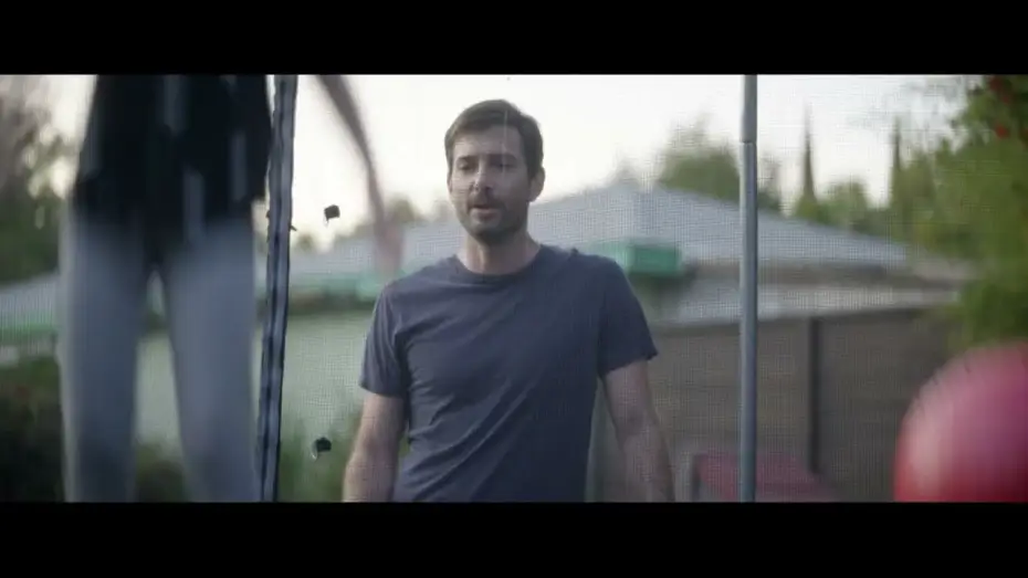Видео к фильму Покидая Неверленд 2: Пережить Майкла Джексона | Coming Soon on Channel 4