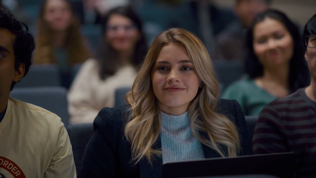 Видео к фильму Другая Зои | Scientist Love Question