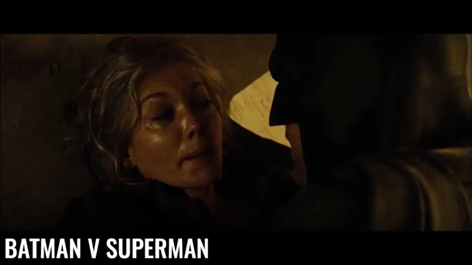 Видео к фильму Бэтмен против Супермена: На заре справедливости | Batman V Superman - Sc&egrave;ne culte - C'est votre fils qui m'envoie !
