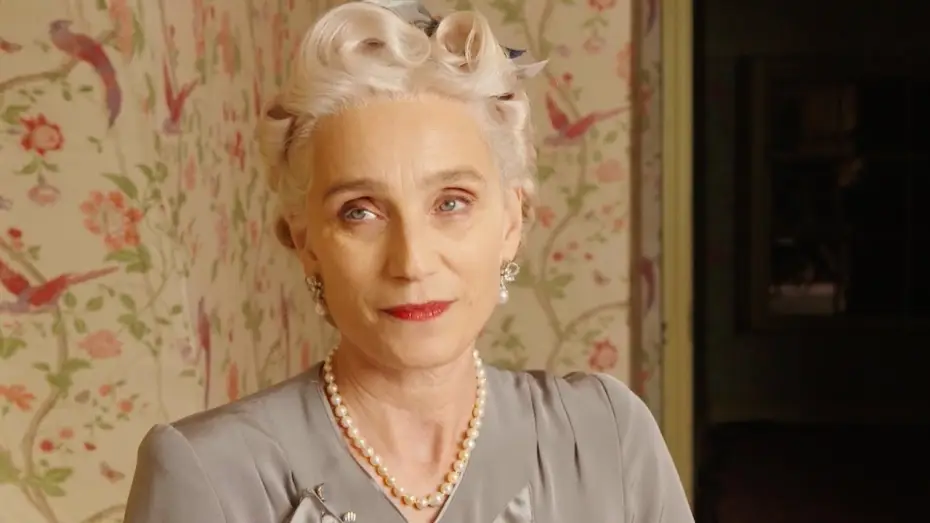 Видео к фильму Темные времена — L'ORA PIÙ BUIA - Intervista a Kristin Scott Thomas