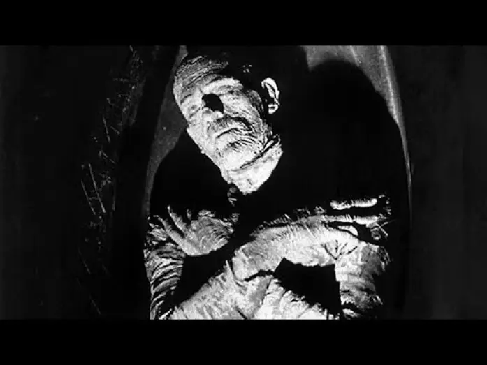 Видео к фильму Мумия | La Momie 1932 (vostfr)