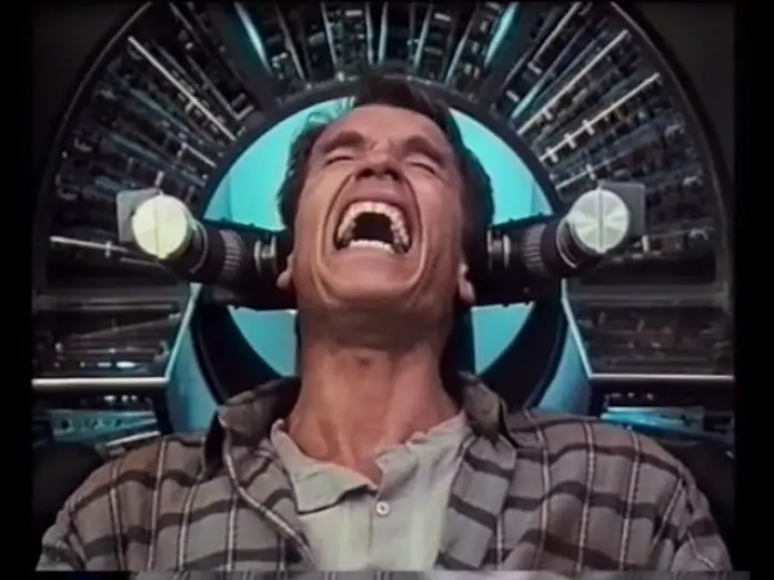 Видео к фильму Вспомнить всё | Arnold Schwarzenegger in TOTAL RECALL - Trailer (1990, German)