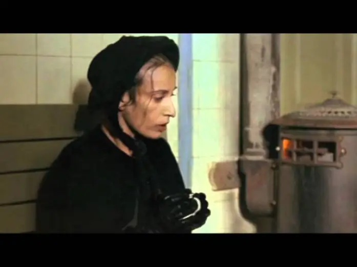 Видео к фильму Любовная страсть | PASSIONE D'AMORE -Fosca e Giorgio alla stazione del treno-. Regia di Ettore Scola (1981)