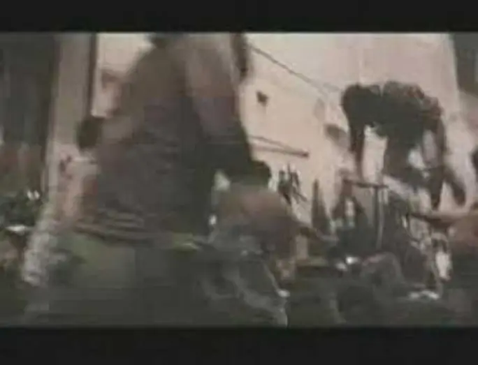 Видео к фильму Онг Бак | Ong-bak - Nato per combattere