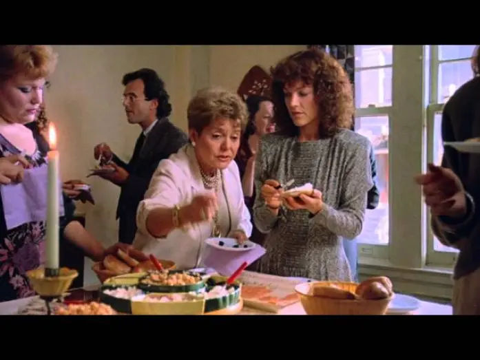 Видео к фильму Перекресток Дилэнси | Crossing Delancey (1988) - Trailer