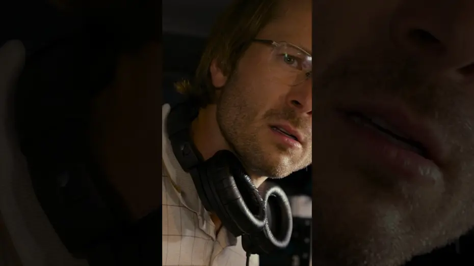 Видео к фильму Hit Man | gary is not a real hit man. but his potential clients don't know that