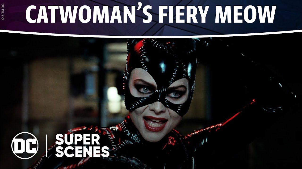 Видео к фильму Бэтмен возвращается | DC Super Scenes: Catwoman's Fiery Meow
