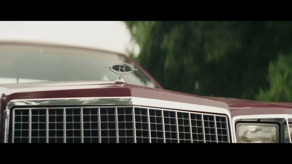 Видео к фильму Don't Tell Mom the Babysitter's Dead | Teaser