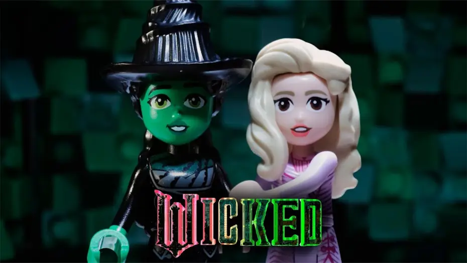 Видео к фильму Злая: Часть первая | Trailer LEGO Oficial en espa&ntilde;ol