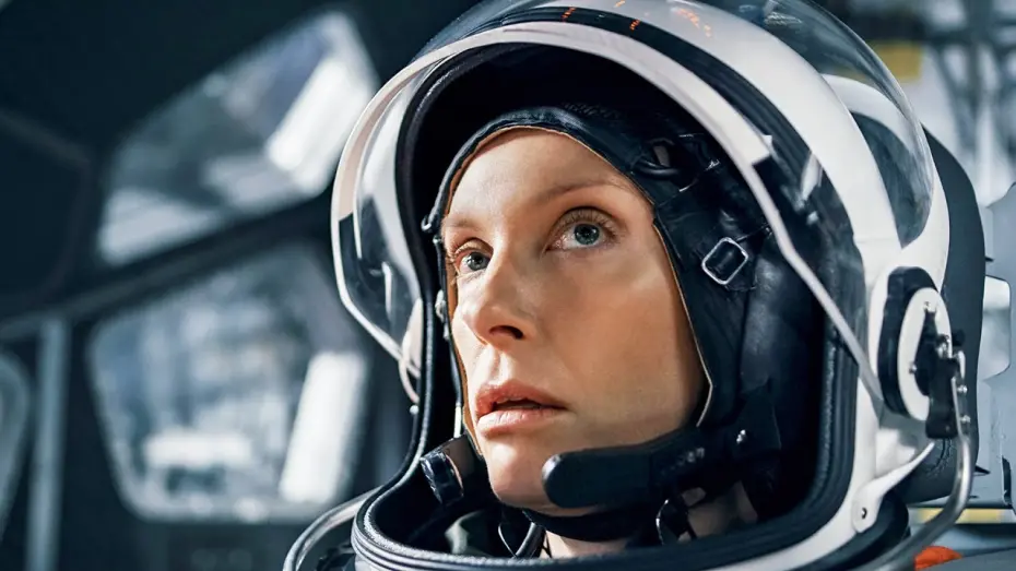 Видео к фильму Дальний космос | Дальний космос &mdash; Русский трейлер (2021)