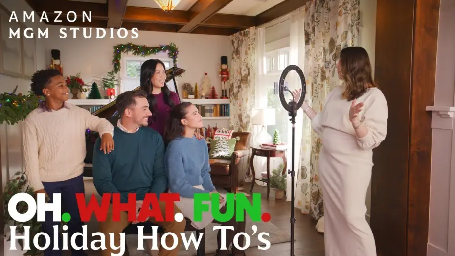 Видео к фильму Боже. Как. Смешно. | Holiday How To's - Picture Perfect(ish)