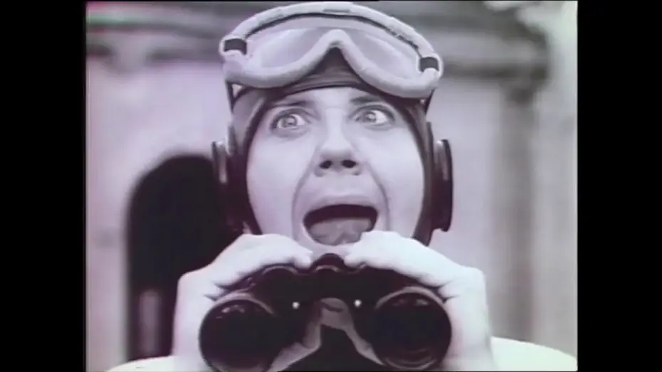 Видео к фильму The Projectionist | Jeffrey Lyons reviews 'The Projectionist' starring Chuck McCann