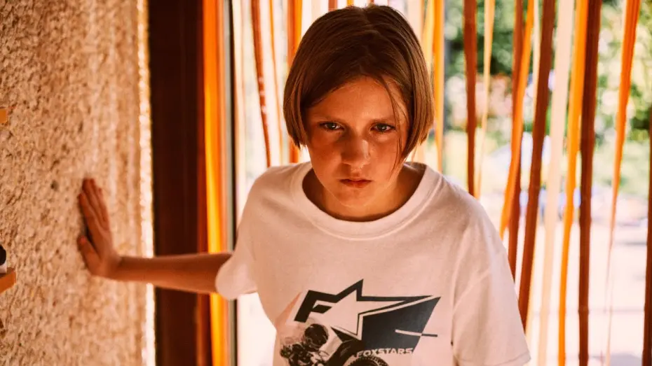 Видео к фильму When It Melts | WHEN IT MELTS (Veerle Baetens, BE/NL, 2023)