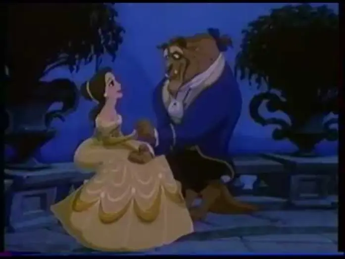 Видео к фильму Красавица и Чудовище | La belle et la b&ecirc;te - Bande annonce officielle VHS FR (1993)