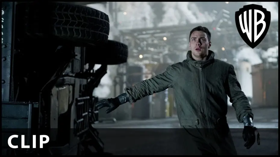 Видео к фильму Годзилла | Hawaii Airport Clip