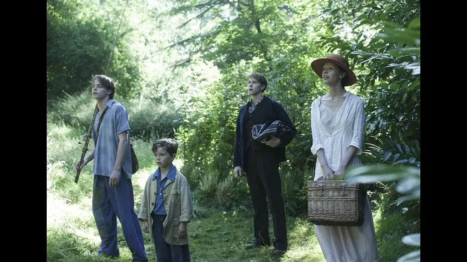 Видео к фильму Обитель теней | EL SECRETO DE MARROWBONE &ndash; Teaser Tr&aacute;iler VOSE
