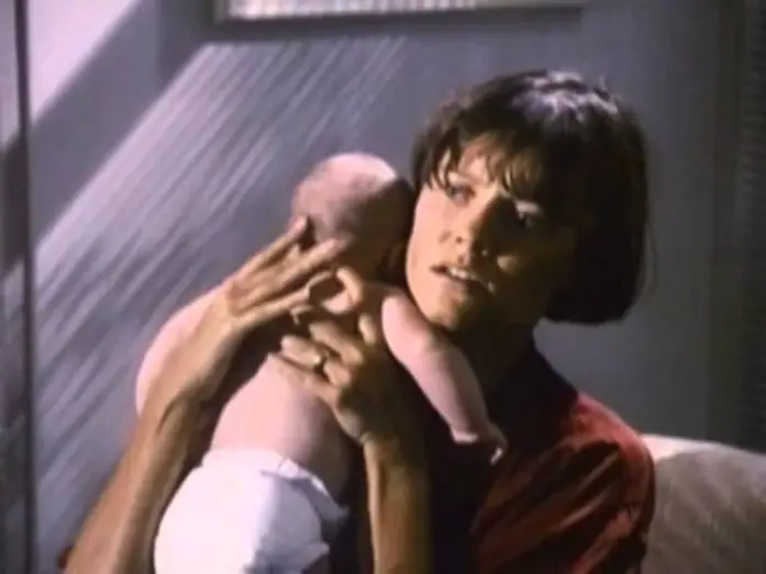 Видео к фильму Страж | The Guardian Trailer 1990