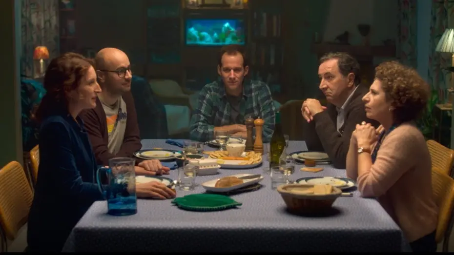 Видео к фильму Холостяк на свадьбе | Холостяк на свадьбе - трейлер