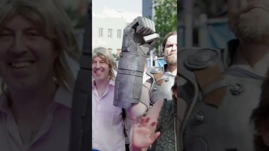 Видео к фильму Властелины вселенной | We felt the power at the UK Premiere of Masters of the Universe
